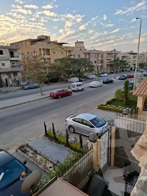 https://aqarmap.com.eg/en/listing/6071880-for-sale-cairo-el-sheikh-zayed-city-el-hay-elthamen-area-1