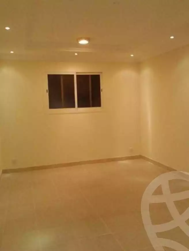 https://aqarmap.com.eg/ar/listing/6072589-for-sale-dakahlia-mansoura-el-mansoura-city-ahmed-maher-st