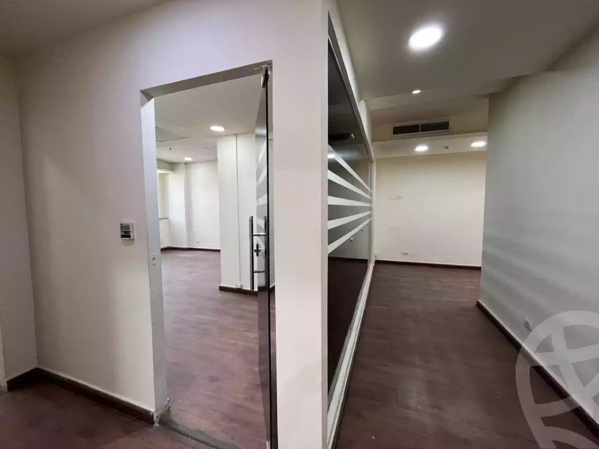 https://aqarmap.com.eg/en/listing/6072811-for-rent-cairo-new-cairo-90th-street-south-teseen-st