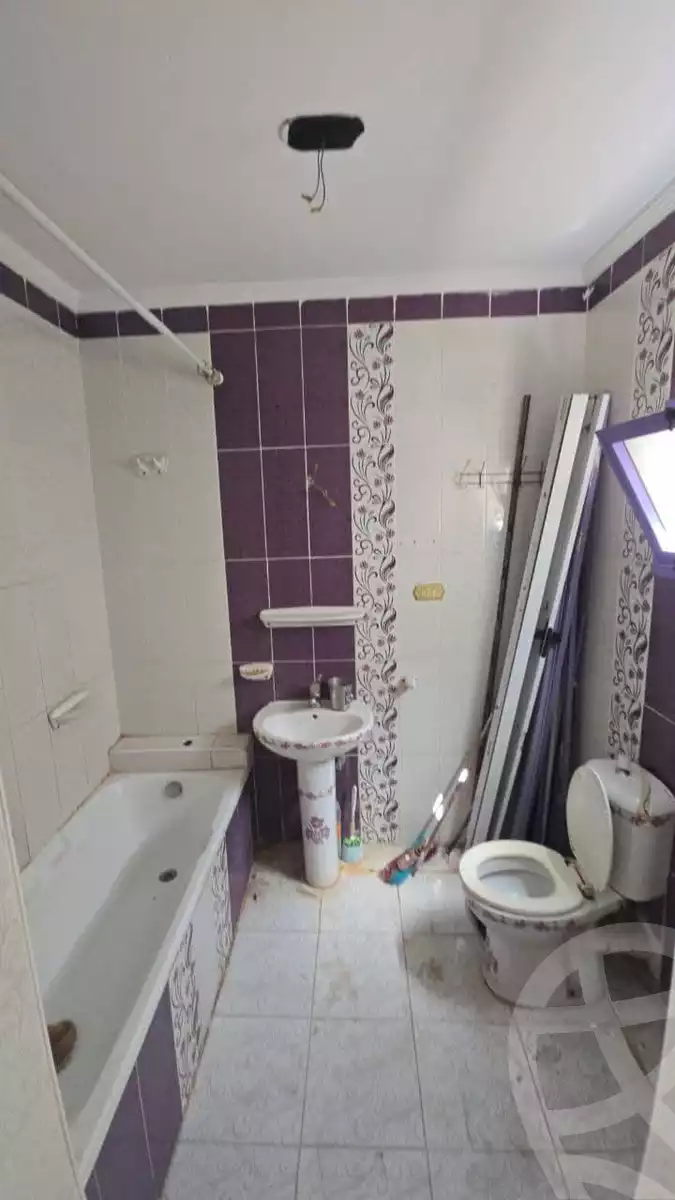 https://aqarmap.com.eg/en/listing/6072890-for-sale-alexandria-l-jmy-lbytsh-qased-kareem-st