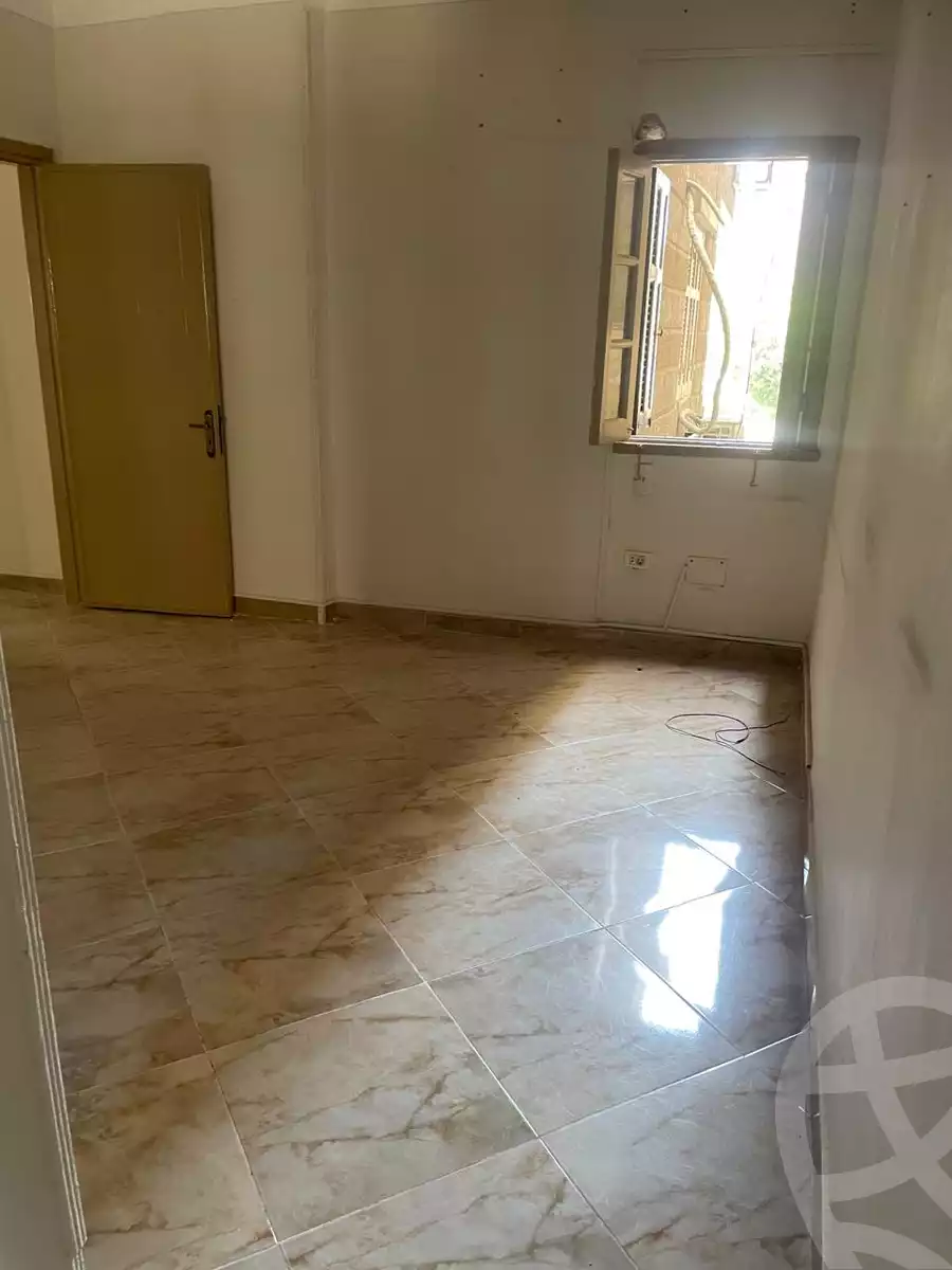 https://aqarmap.com.eg/en/listing/6072981-for-rent-cairo-el-mohandesen-shareaa-ahmed-orabi