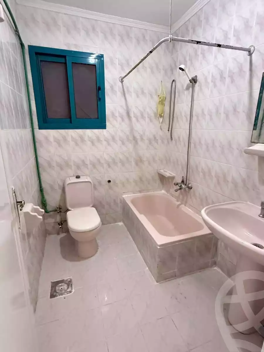 https://aqarmap.com.eg/en/listing/6072991-for-sale-alexandria-l-jmy-shataa-el-nakheel