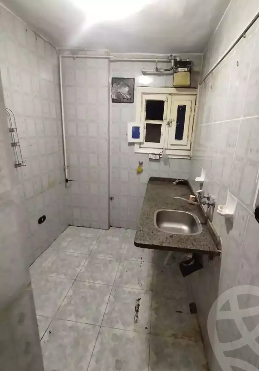 https://aqarmap.com.eg/ar/listing/6073766-for-sale-alexandria-l-jmy-lbytsh-sabrin-st
