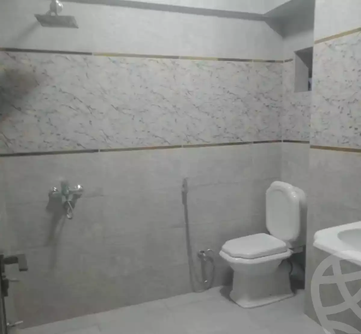https://aqarmap.com.eg/en/listing/6074095-for-rent-cairo-mokattam-lhdb-l-ly