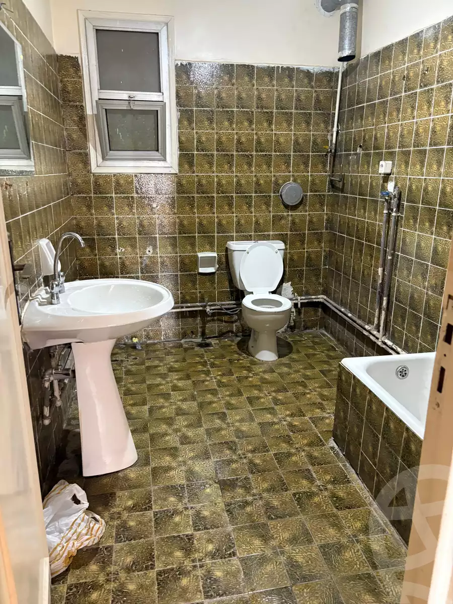 https://aqarmap.com.eg/en/listing/6074799-for-sale-cairo-heliopolis-el-obour-buildings