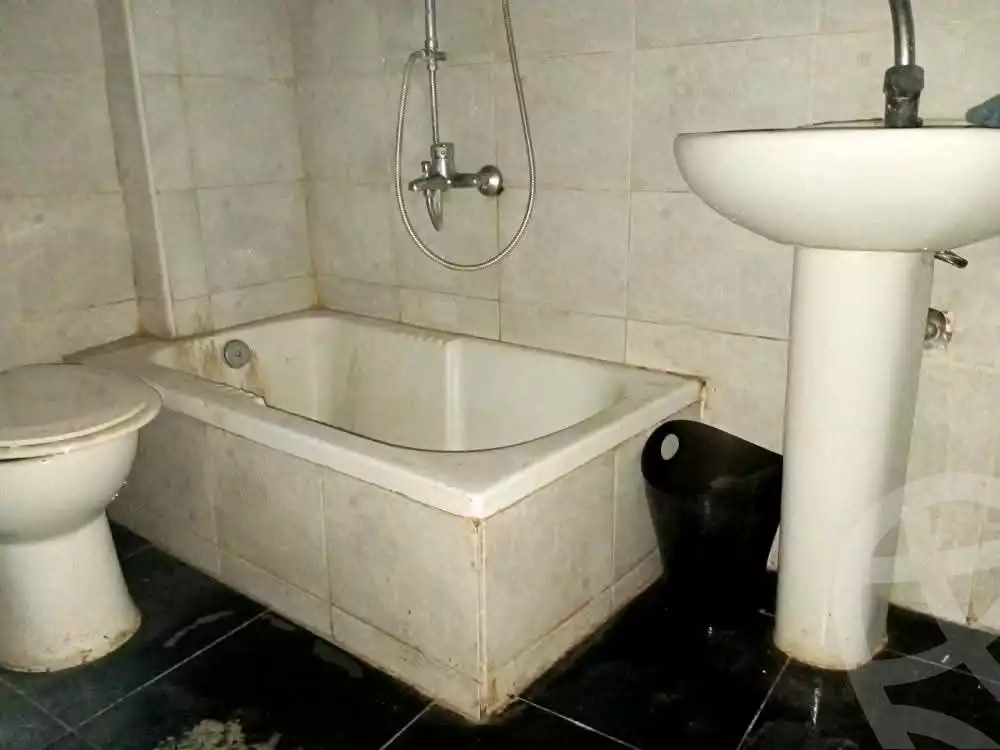 https://aqarmap.com.eg/en/listing/6075299-for-sale-alexandria-l-jmy-lbytsh-ain-shams-st