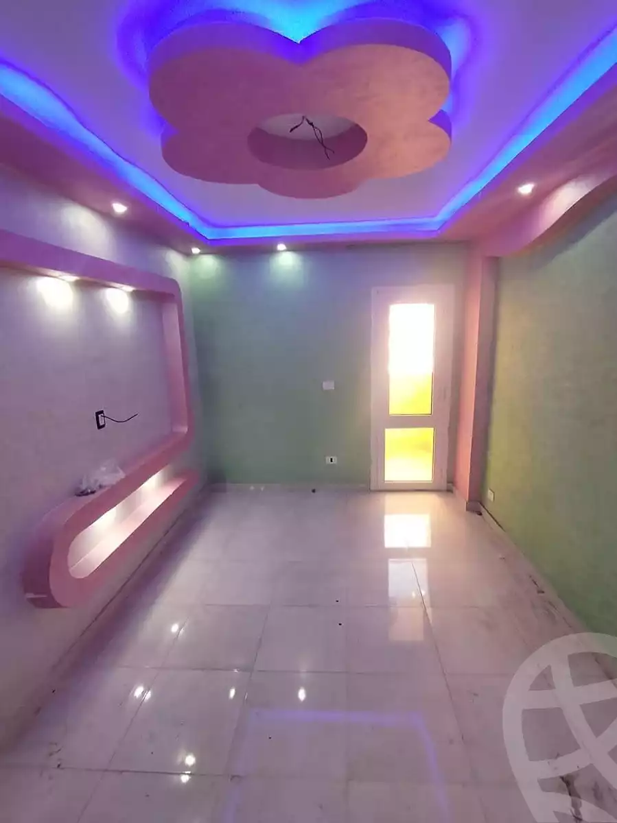 https://aqarmap.com.eg/ar/listing/6075573-for-sale-alexandria-l-jmy-lbytsh-al-samalehy-1-st