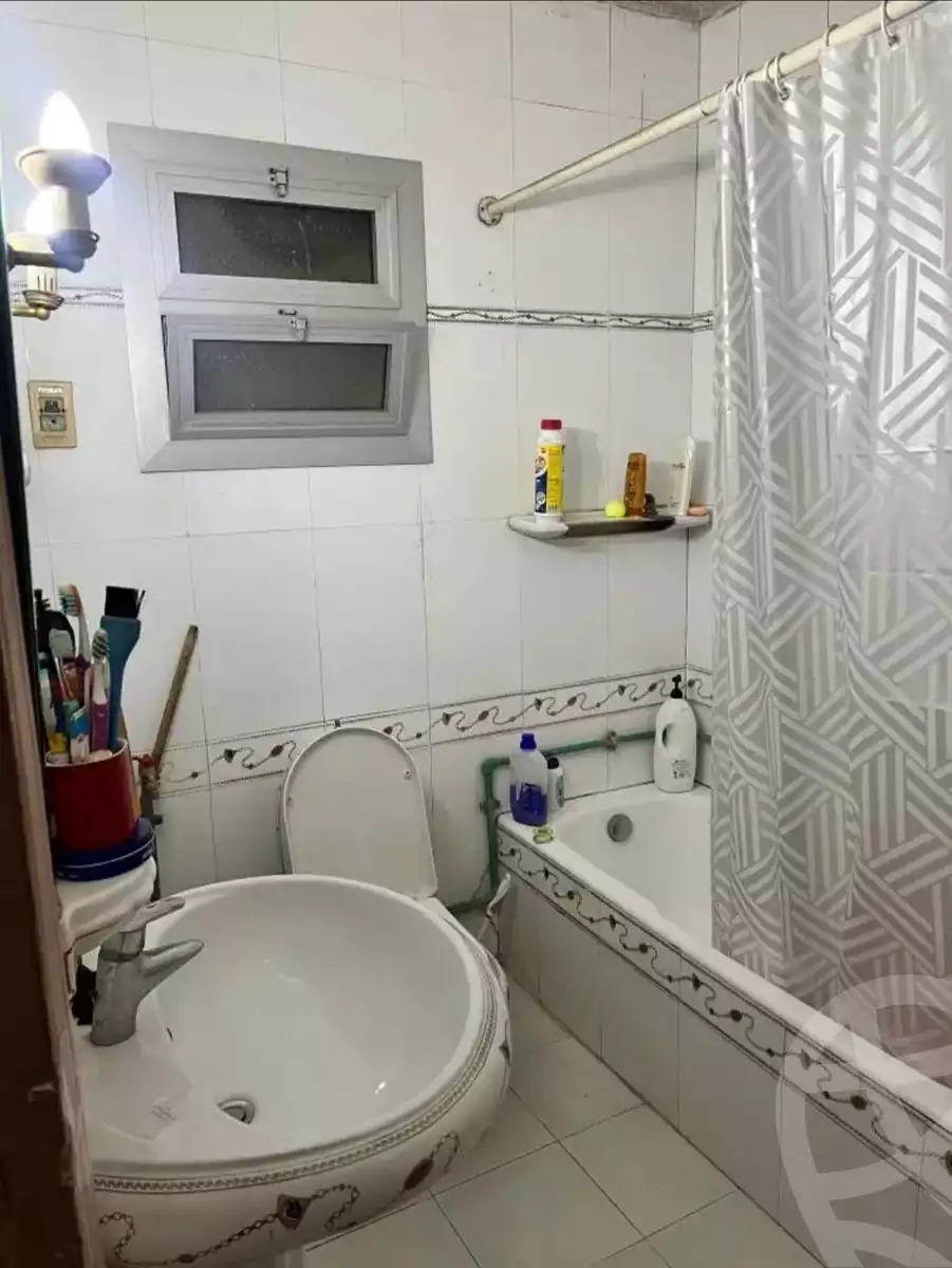 https://aqarmap.com.eg/en/listing/6075658-for-sale-cairo-mokattam-lhdb-l-ly-103-street