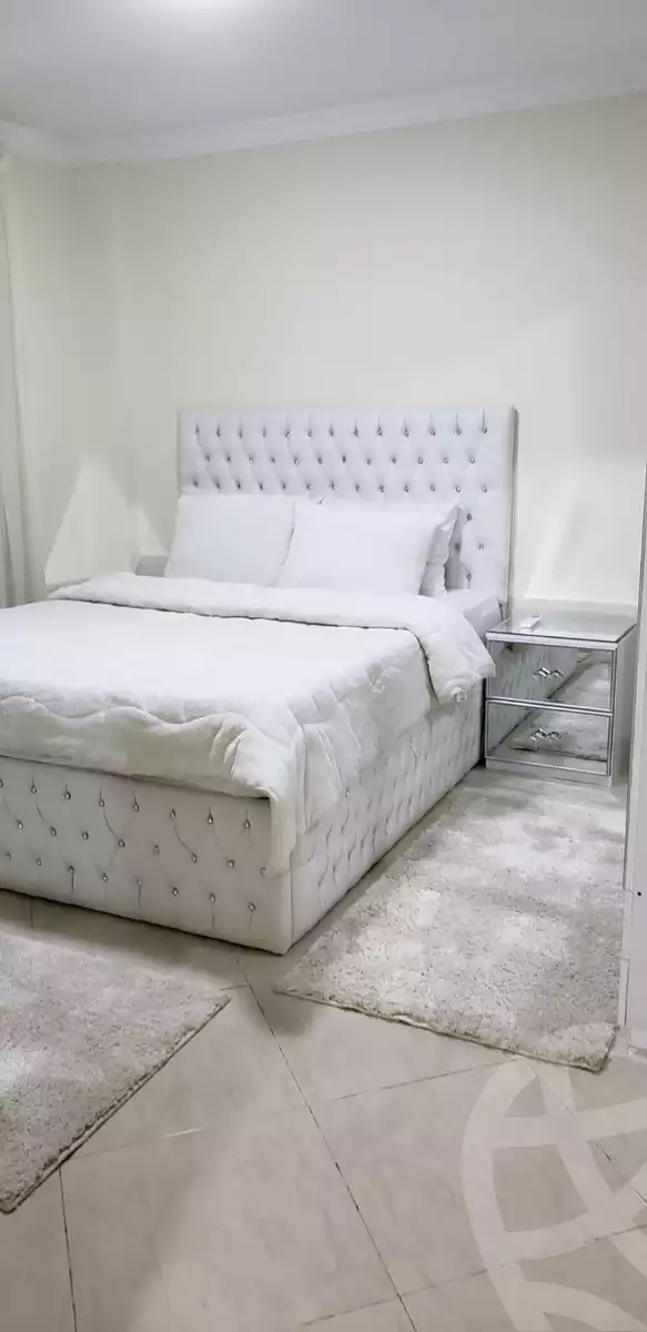 https://aqarmap.com.eg/en/listing/6075802-for-rent-cairo-el-sheikh-zayed-city-compounds-dr-msr