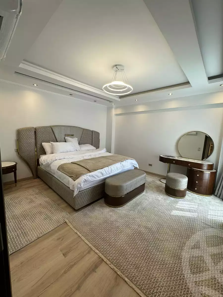 https://aqarmap.com.eg/en/listing/6075928-for-sale-cairo-new-cairo-compounds-mwrd-fq-llttwyr