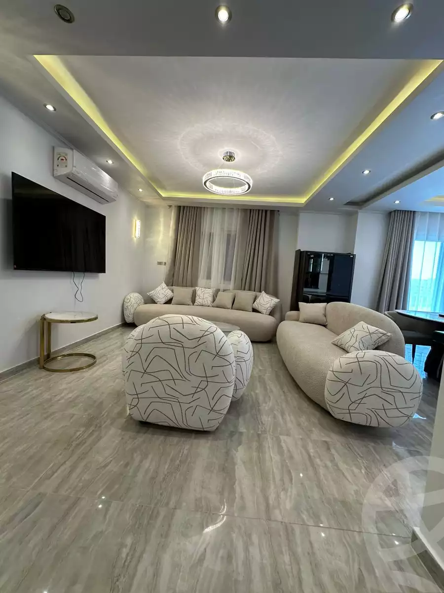 https://aqarmap.com.eg/en/listing/6075928-for-sale-cairo-new-cairo-compounds-mwrd-fq-llttwyr