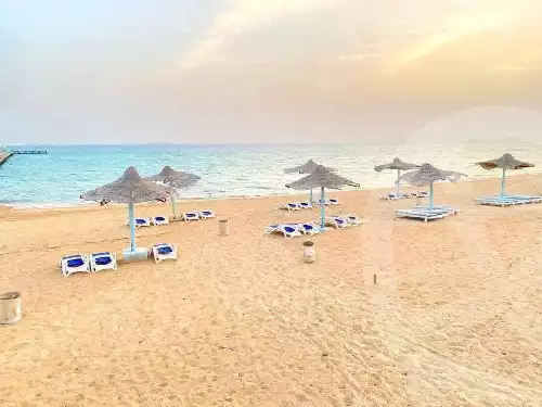 https://aqarmap.com.eg/en/listing/6076358-for-rent-ras-sidr-ras-sidr-resorts-albatros-amira-resort