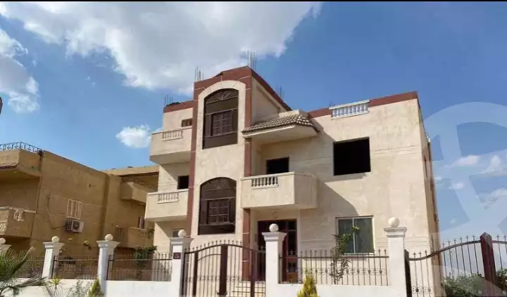 https://aqarmap.com.eg/en/listing/6077605-for-sale-cairo-badr-city-hai-el-ashgar-featured-neighborhood