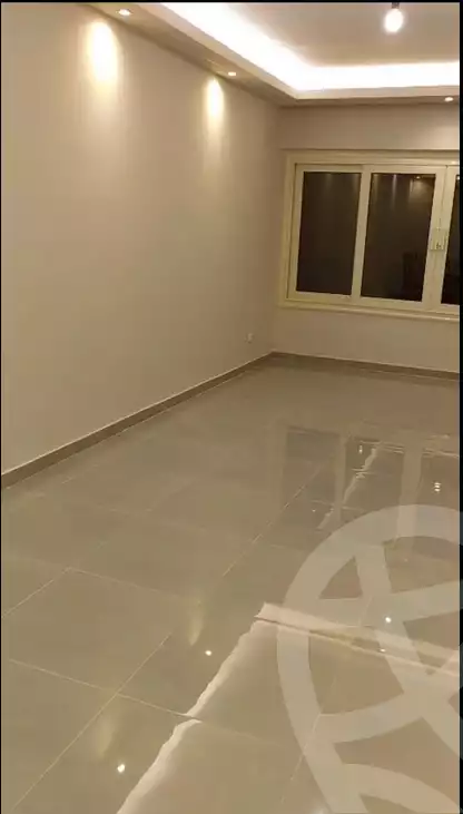 https://aqarmap.com.eg/ar/listing/6077888-for-sale-cairo-mokattam-lhdb-l-ly-shareaa-9