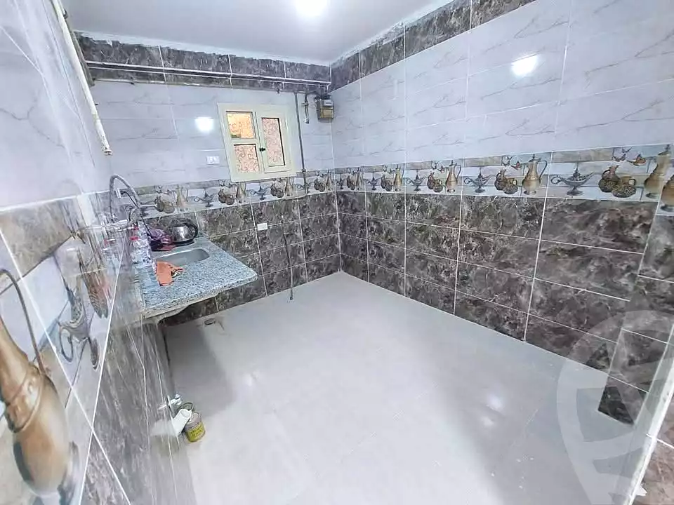 https://aqarmap.com.eg/ar/listing/6078363-for-sale-alexandria-l-jmy-lbytsh-el-hanafeya-st