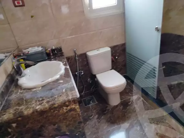 https://aqarmap.com.eg/en/listing/6078375-for-sale-cairo-mokattam-el-hadabah-el-wosta