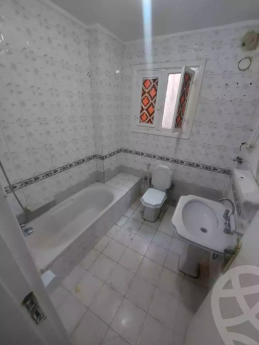 https://aqarmap.com.eg/en/listing/6078769-for-sale-cairo-helwan-hadayek-helwan-el-shareef