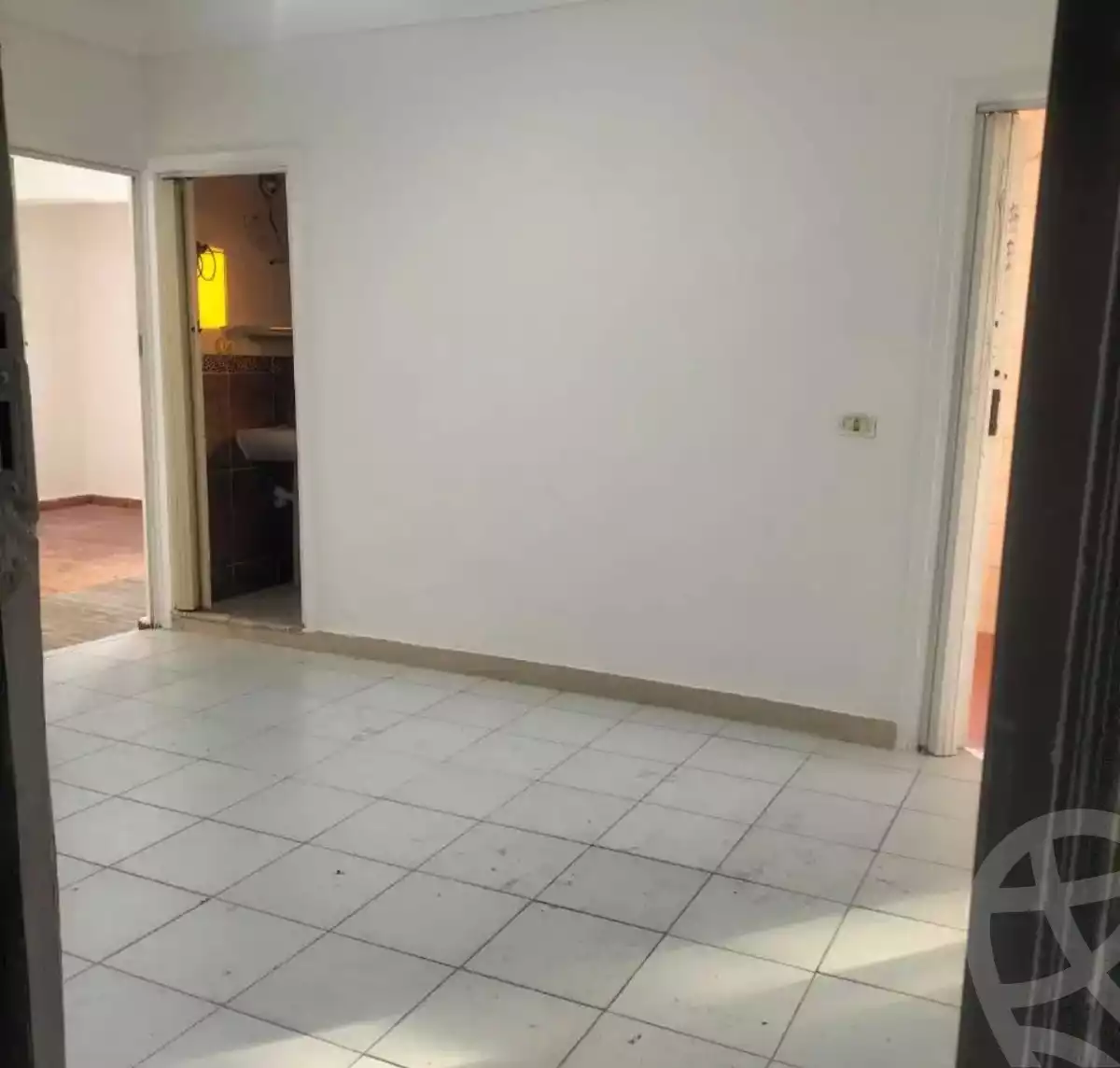 https://aqarmap.com.eg/en/listing/6078879-for-rent-alexandria-ganaklis-shr-bw-qyr-tryq-lhry