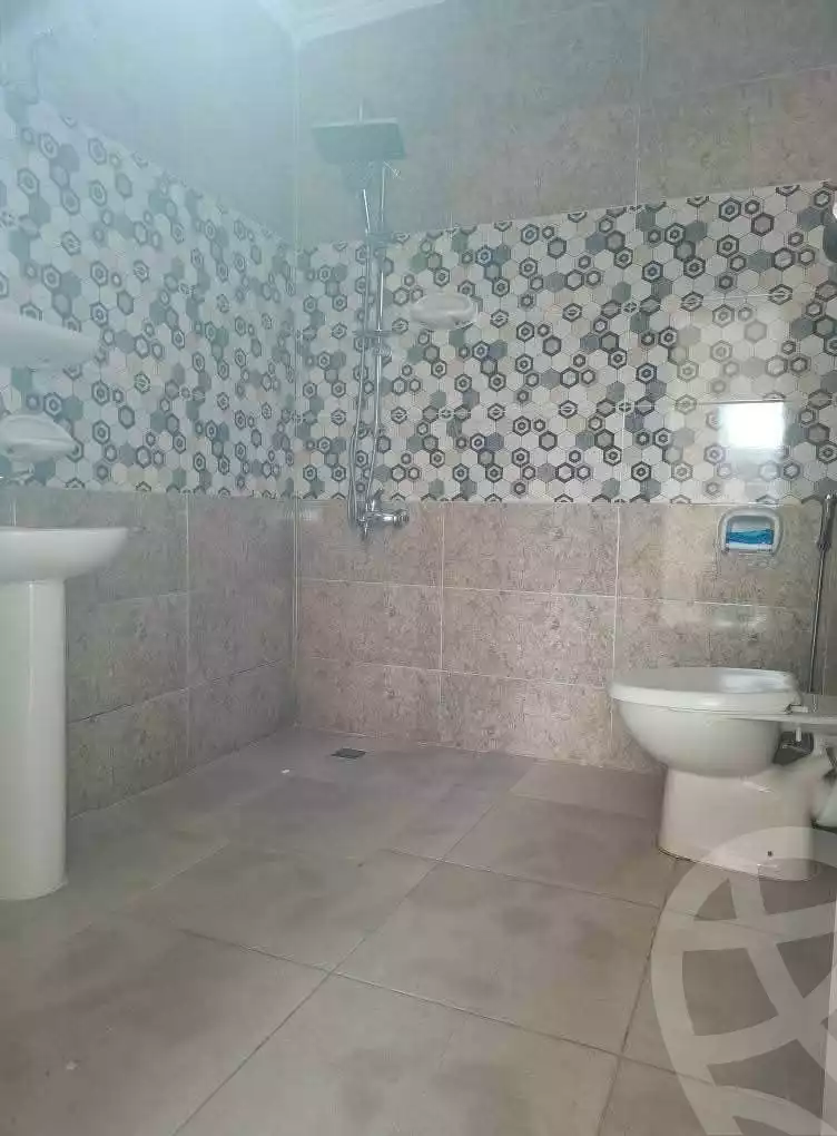 https://aqarmap.com.eg/ar/listing/6079038-for-sale-cairo-helwan-hadayek-helwan-el-shareef