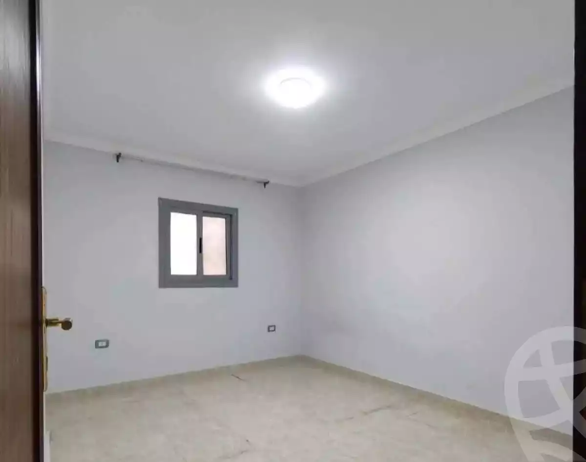 https://aqarmap.com.eg/ar/listing/6079100-for-sale-alexandria-l-jmy-lbytsh-al-kaada-st