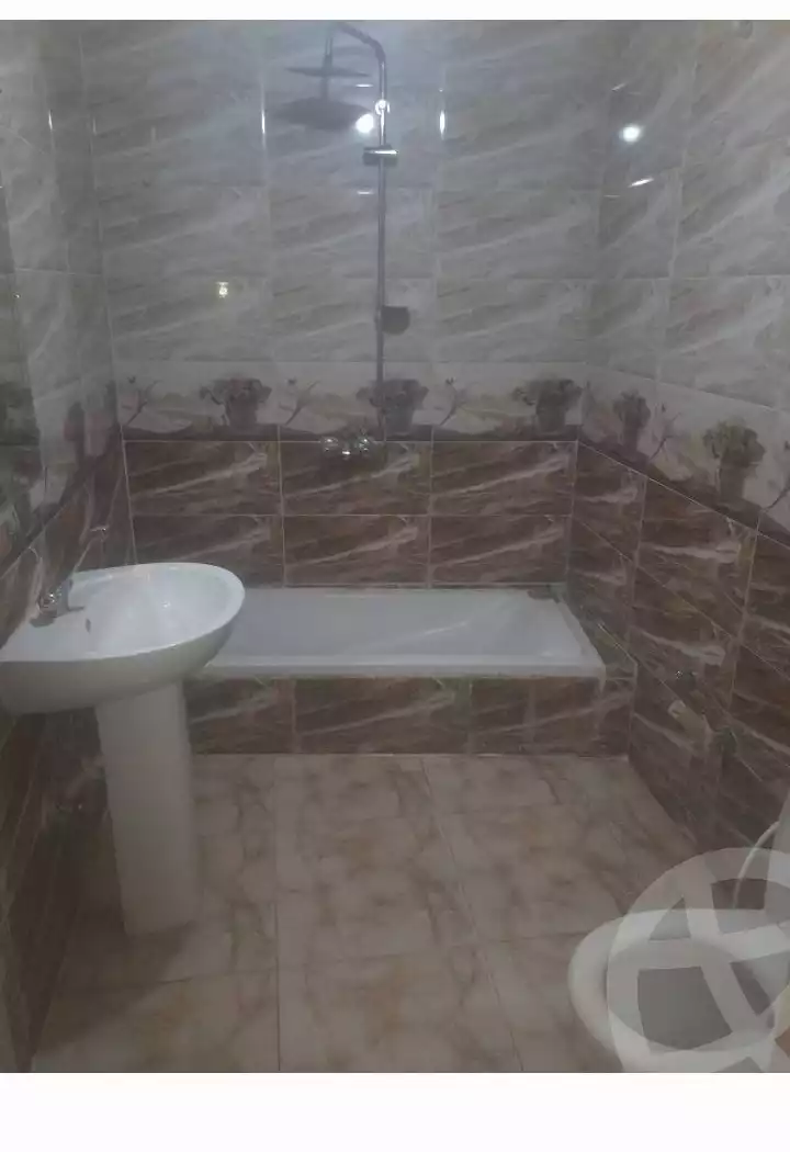 https://aqarmap.com.eg/en/listing/6079274-for-rent-cairo-helwan-hadayek-helwan-nile-corniche-st