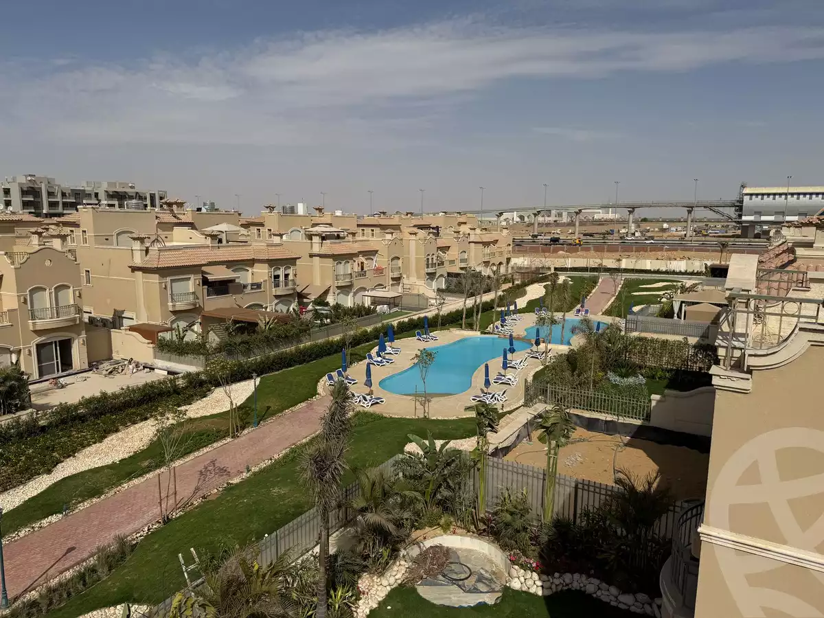 https://aqarmap.com.eg/en/listing/6080219-for-sale-cairo-new-cairo-compounds-el-patio-oro