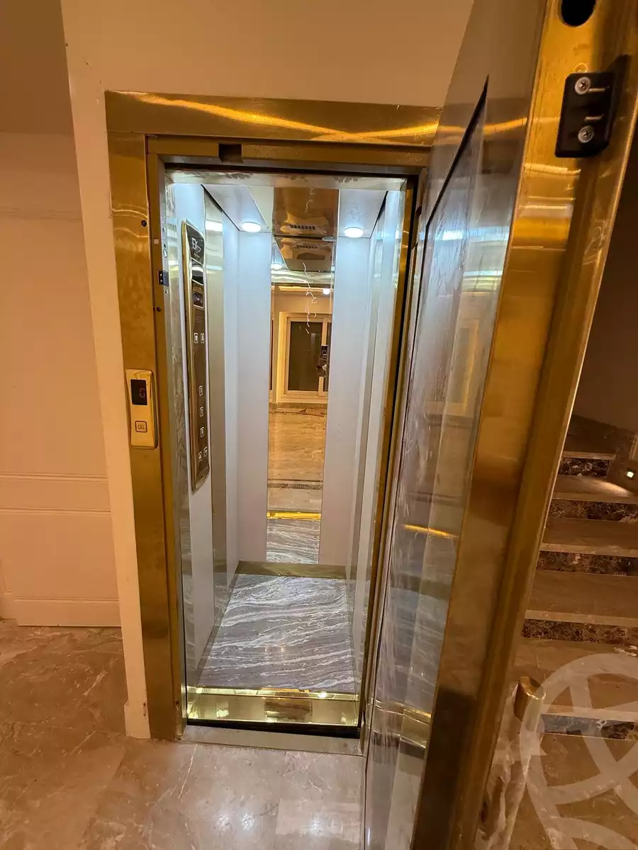 https://aqarmap.com.eg/en/listing/6080219-for-sale-cairo-new-cairo-compounds-el-patio-oro