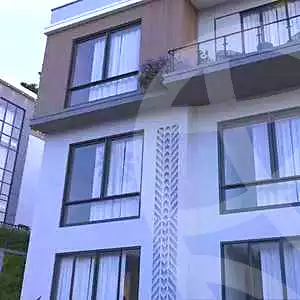 https://aqarmap.com.eg/ar/listing/6080373-for-sale-cairo-el-sheikh-zayed-city-lshykh-zyd-ljdyd-miura-compound-al-oula