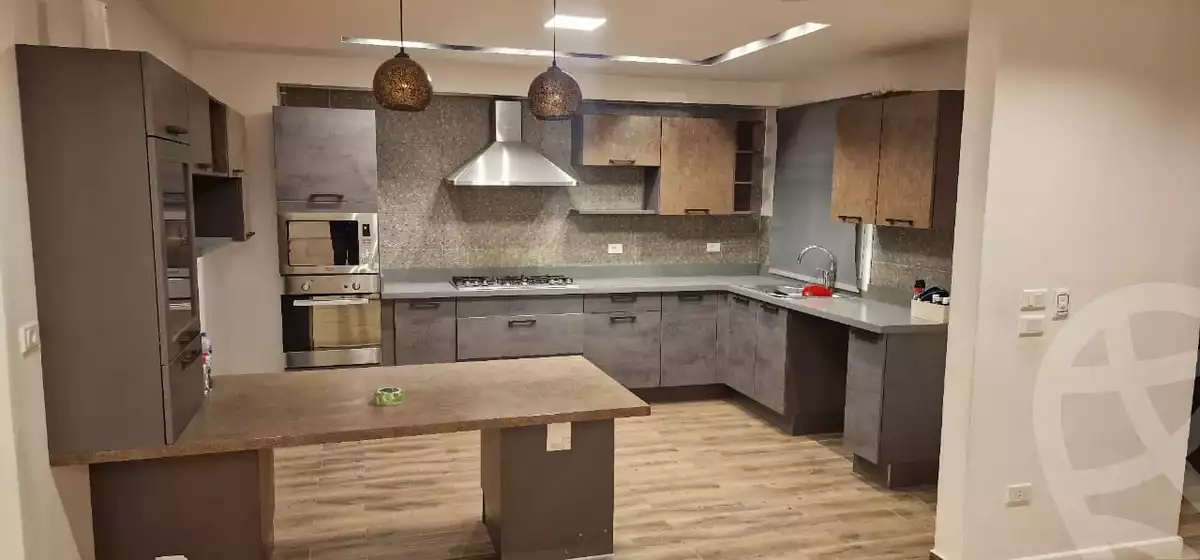 https://aqarmap.com.eg/en/listing/6080578-for-sale-cairo-el-sheikh-zayed-city-compounds-zayed-regency