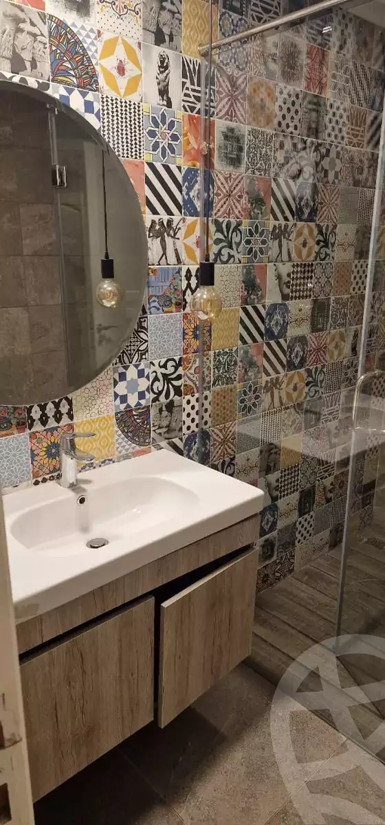 https://aqarmap.com.eg/en/listing/6080578-for-sale-cairo-el-sheikh-zayed-city-compounds-zayed-regency