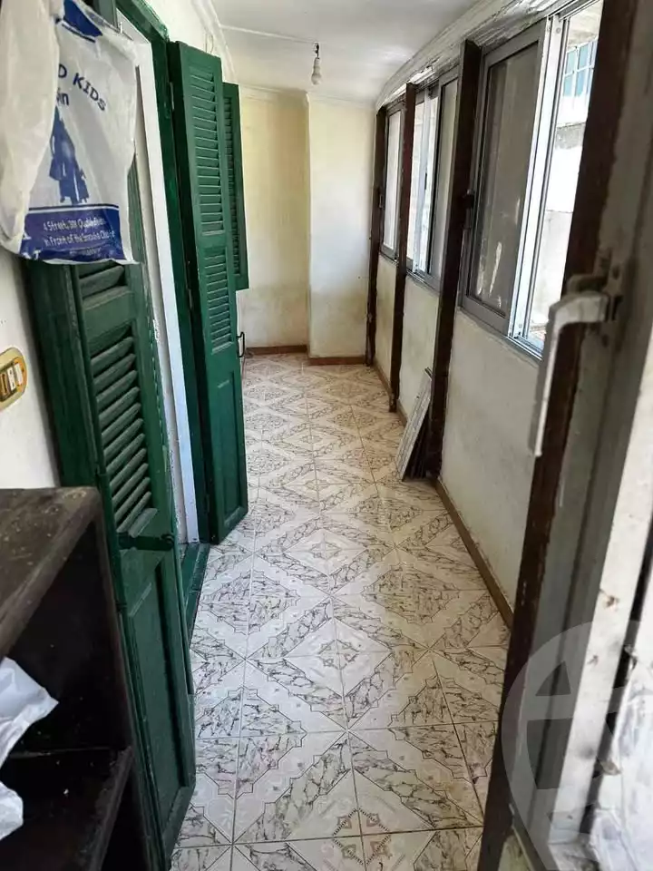 https://aqarmap.com.eg/ar/listing/6082250-for-sale-alexandria-moharram-bey-el-rasafa-st