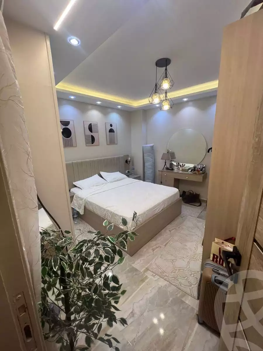 https://aqarmap.com.eg/en/listing/6082791-for-sale-cairo-helwan-hadayek-helwan-el-bostan-st