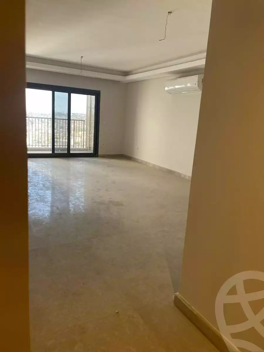 https://aqarmap.com.eg/en/listing/6083655-for-sale-cairo-el-sheikh-zayed-city-compounds-zyd-wr-llttwyr-z-tower