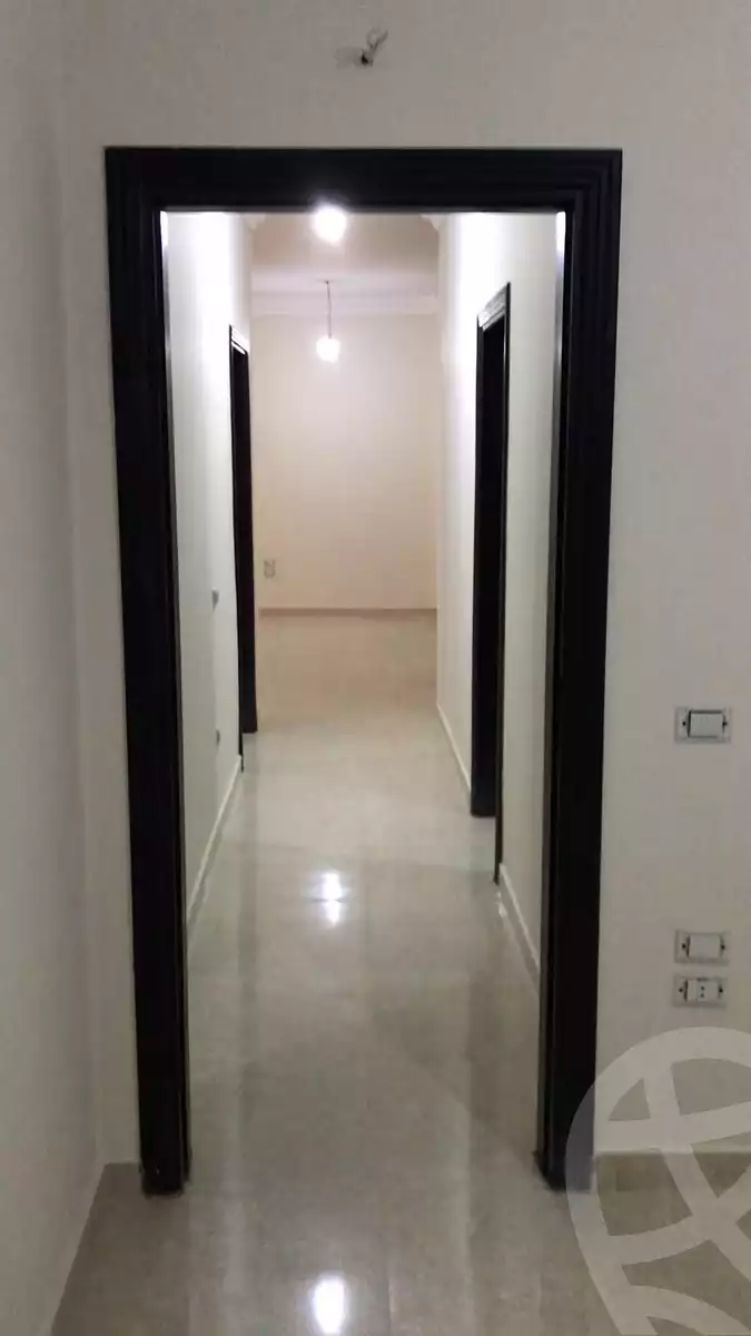 https://aqarmap.com.eg/en/listing/6083604-for-sale-cairo-al-oubour-el-hay-el-taseaa-mohamed-el-qasabgi-st