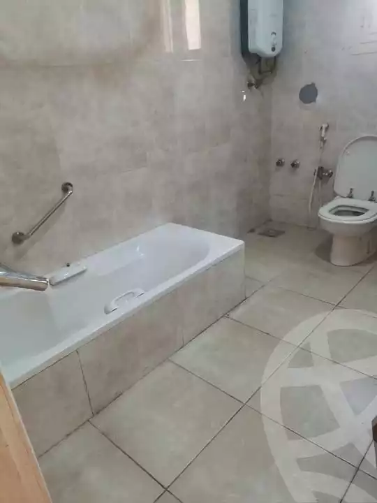 https://aqarmap.com.eg/en/listing/6057870-for-sale-cairo-heliopolis-ard-el-golf-nabil-el-wakkad