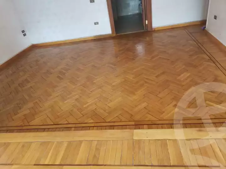 https://aqarmap.com.eg/en/listing/6057870-for-sale-cairo-heliopolis-ard-el-golf-nabil-el-wakkad