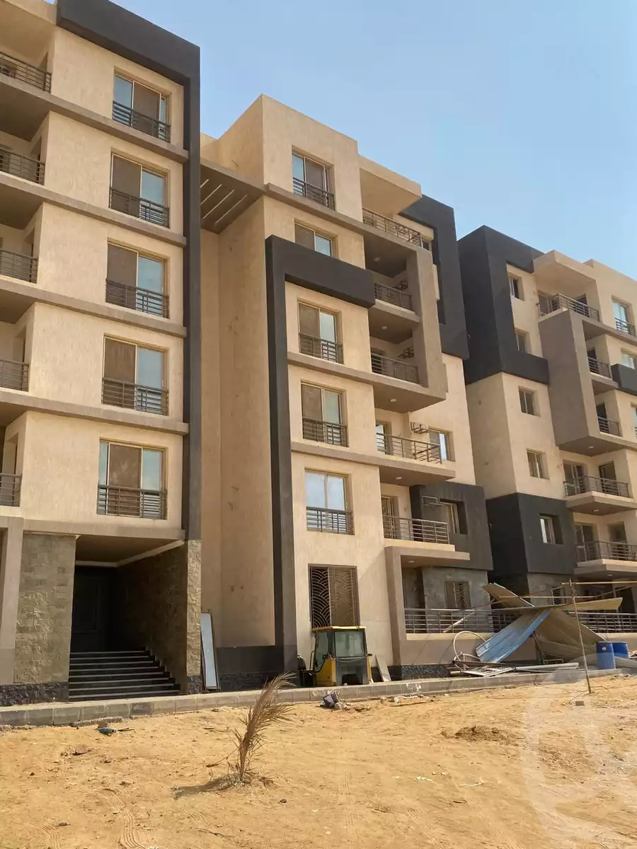 https://aqarmap.com.eg/en/listing/6085726-for-sale-cairo-el-sheikh-zayed-city-lshykh-zyd-ljdyd-west-view-residence-hdp
