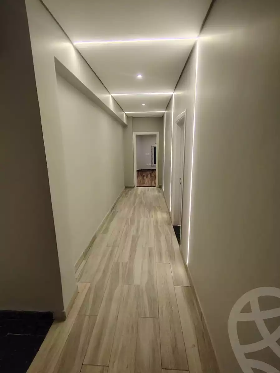 https://aqarmap.com.eg/ar/listing/6086098-for-rent-cairo-el-sheikh-zayed-city-el-hay-elthamen-lml