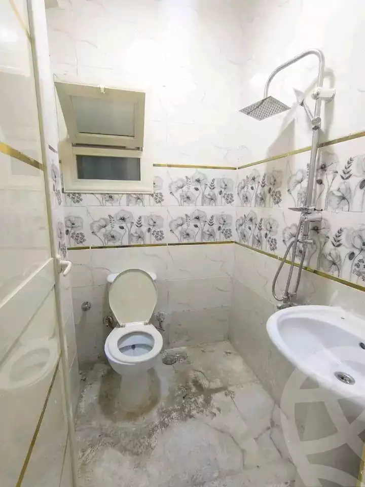 https://aqarmap.com.eg/en/listing/6086193-for-sale-qalyubia-shubra-el-khaima-shubra-el-khaima-city-teraat-el-shabouri-st