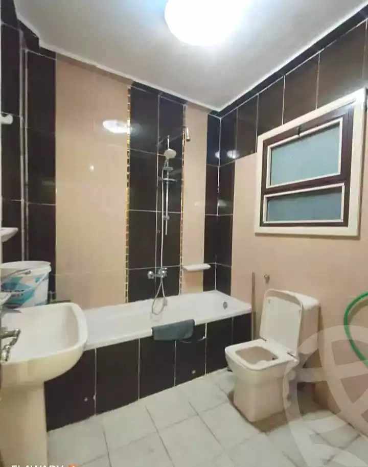 https://aqarmap.com.eg/ar/listing/6086338-for-sale-alexandria-l-jmy-lbytsh-al-kaada-st
