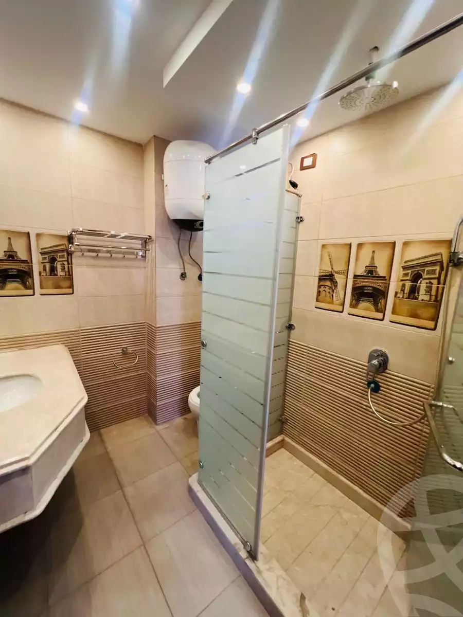 https://aqarmap.com.eg/en/listing/6086645-for-rent-cairo-manial-shr-lkhshyd