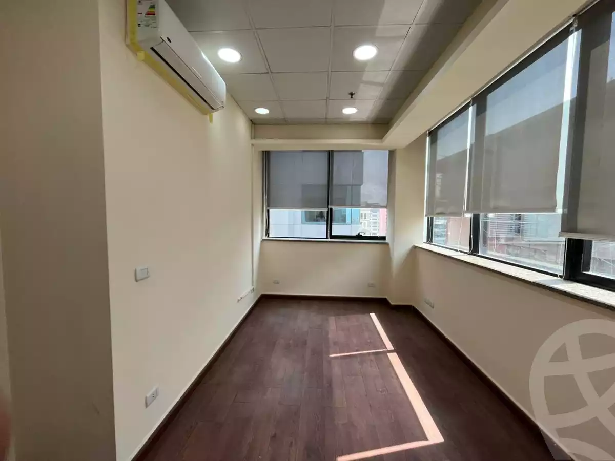 https://aqarmap.com.eg/en/listing/6086882-for-rent-cairo-new-cairo-90th-street-south-teseen-st