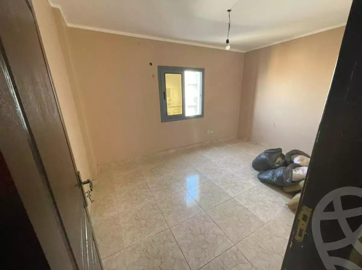 https://aqarmap.com.eg/en/listing/6087901-for-rent-cairo-mokattam-lhdb-l-ly-hay-el-ashgar