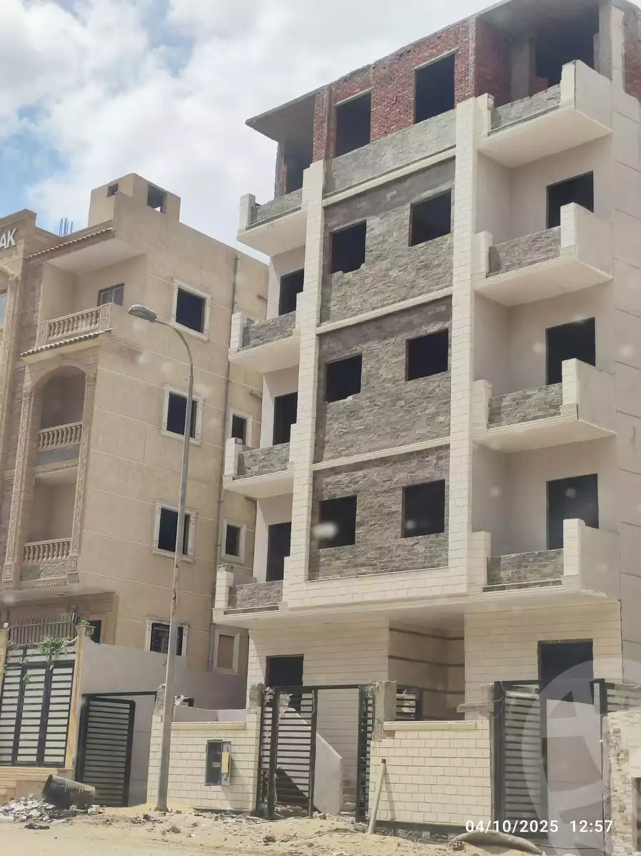https://aqarmap.com.eg/en/listing/6088542-for-sale-cairo-6th-of-october-hadaeq-october-lmntq-lsyhy-b