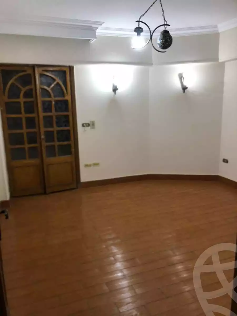 https://aqarmap.com.eg/en/listing/6088946-for-sale-cairo-mokattam-lhdb-l-ly-el-naforah-square