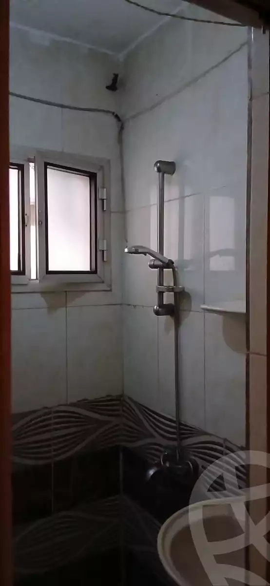 https://aqarmap.com.eg/en/listing/6089273-for-sale-alexandria-sydy-bshr-sydy-bshr-bhry-ahmed-el-awamri-st