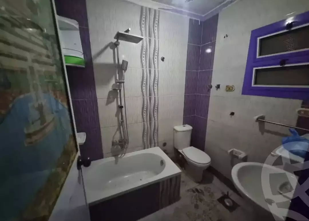 https://aqarmap.com.eg/ar/listing/6089524-for-sale-alexandria-l-jmy-lbytsh-al-samalehy-1-st