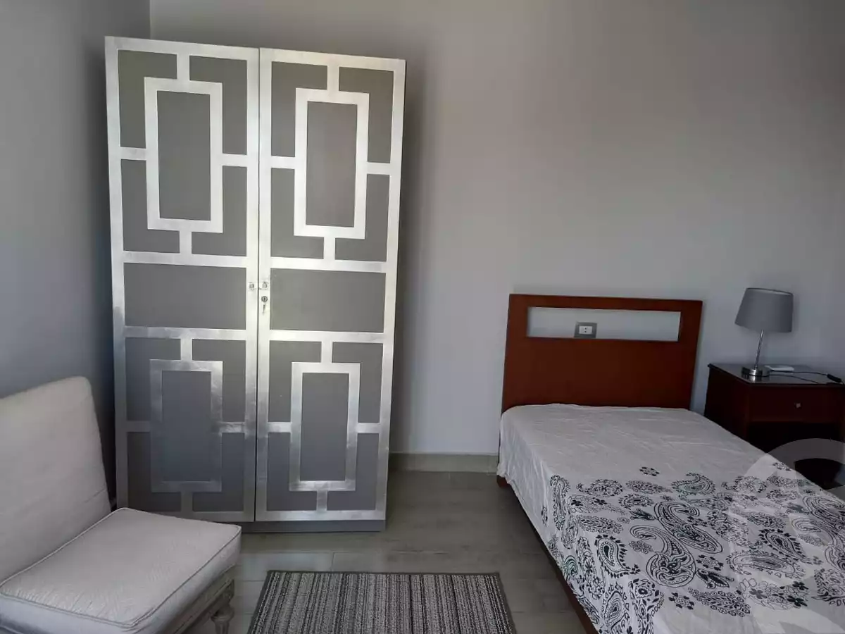 https://aqarmap.com.eg/en/listing/6089738-for-rent-cairo-el-sheikh-zayed-city-compounds-kmbwnd-wyst-twn-swdyk
