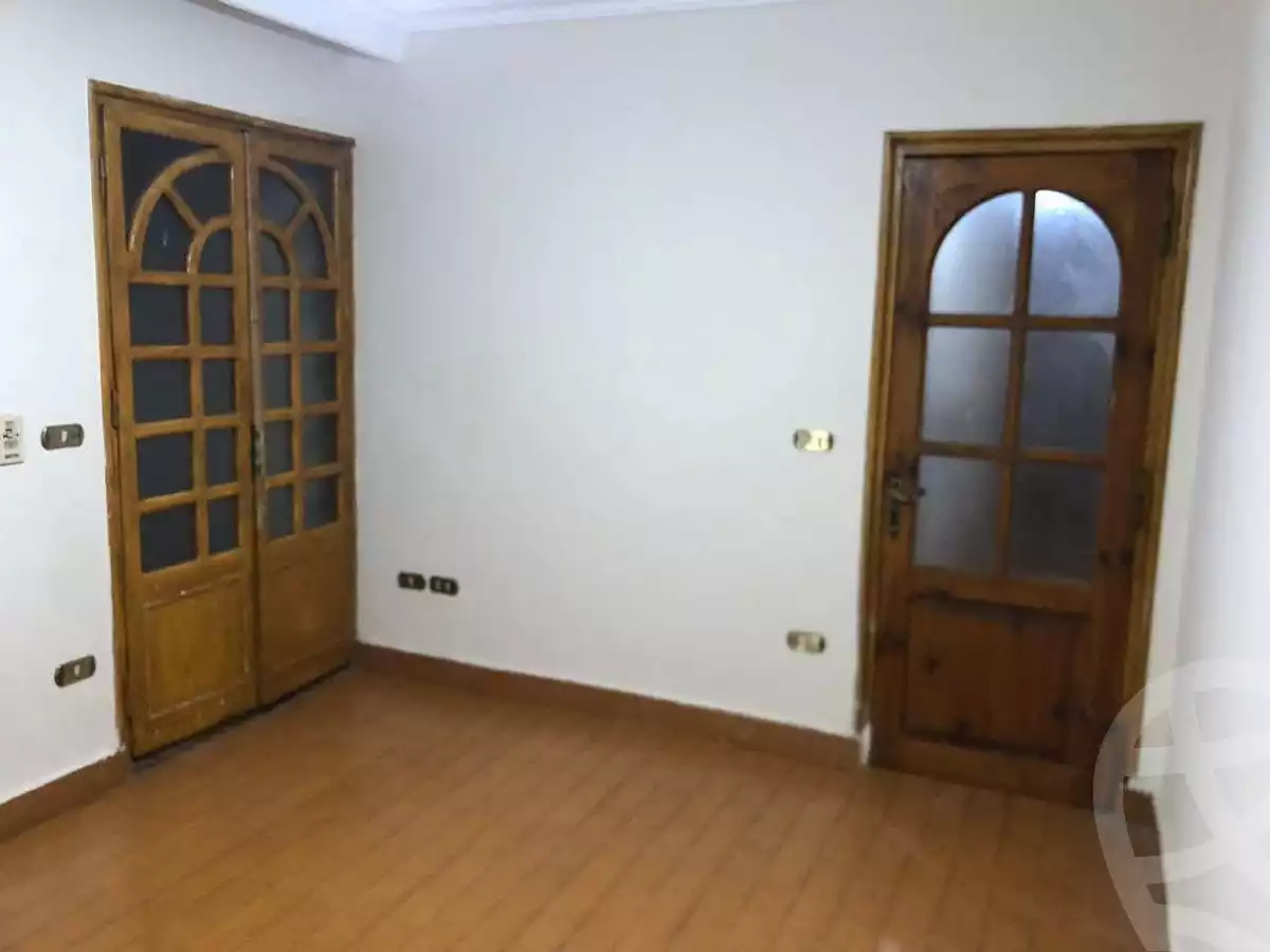 https://aqarmap.com.eg/en/listing/6089968-for-sale-cairo-mokattam-lhdb-l-ly-el-naforah-square