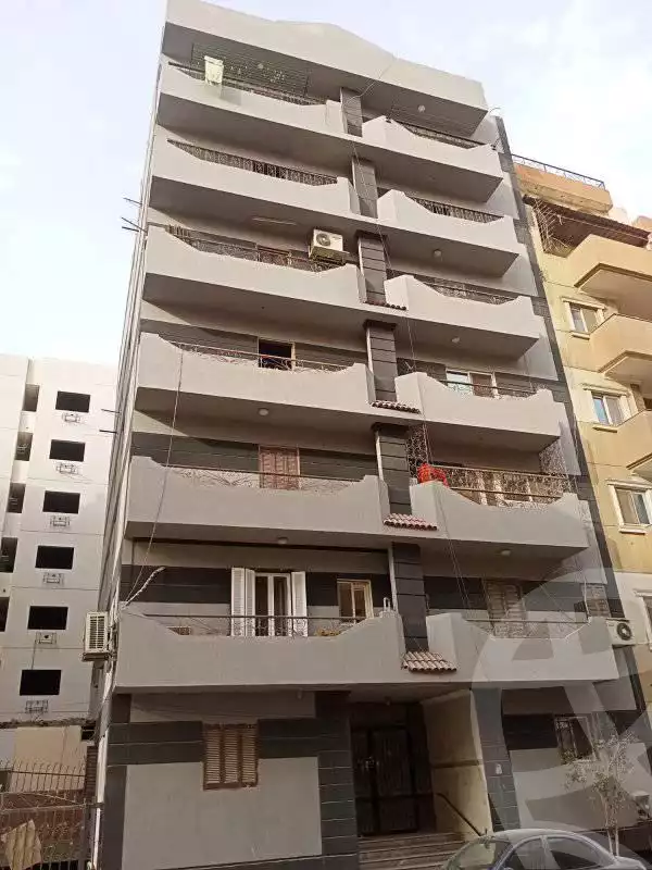 https://aqarmap.com.eg/en/listing/6090317-for-sale-cairo-mokattam-el-hadabah-el-wosta-6th-zone
